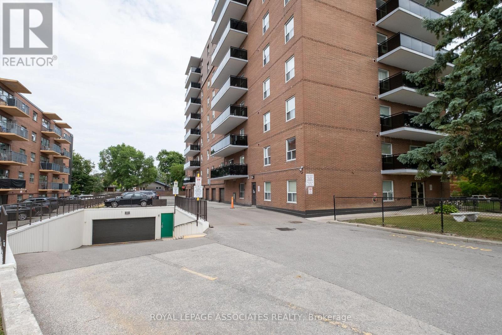 Photo 21 of 705 855 Kennedy Road, Toronto ON