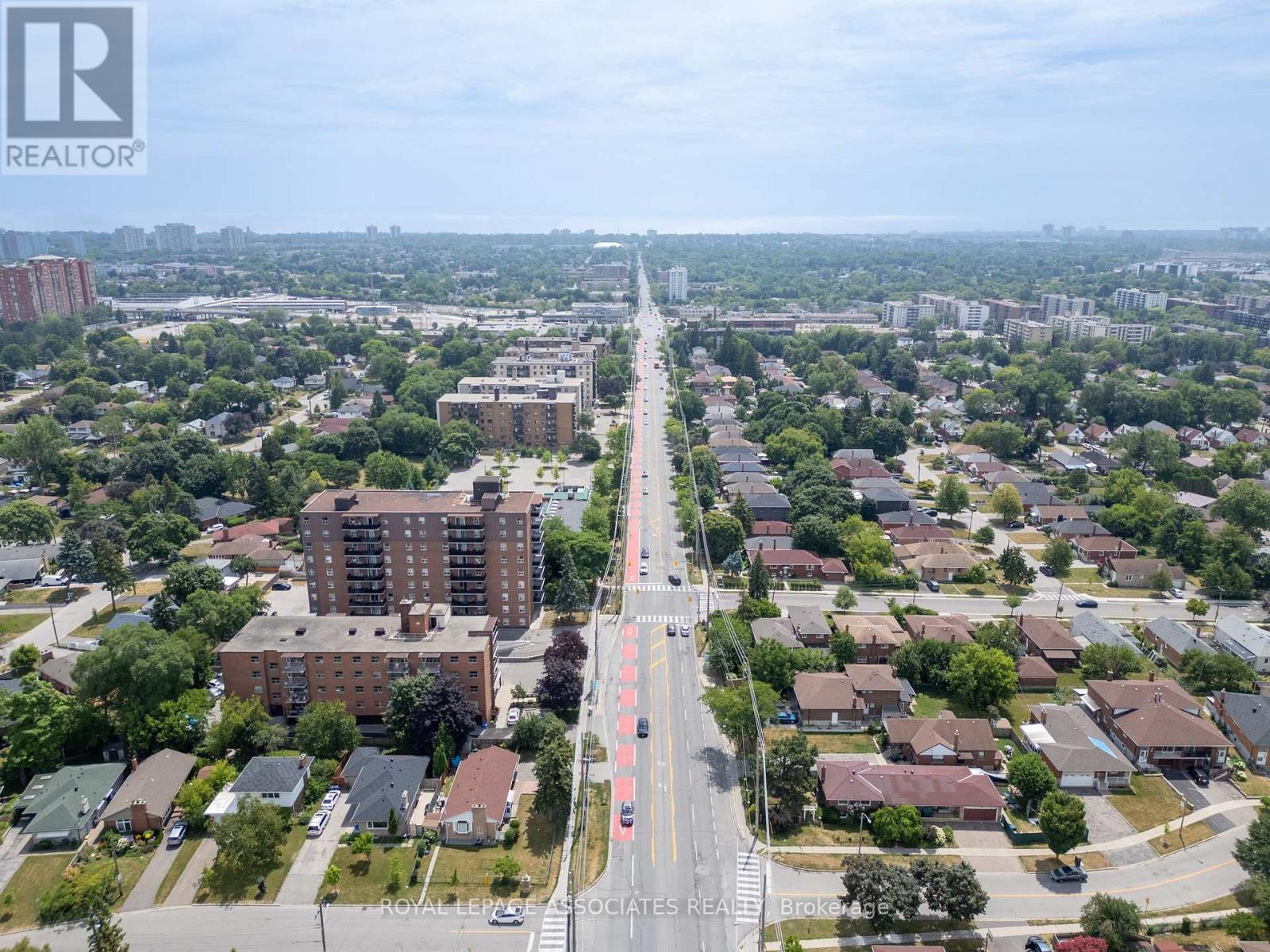 Photo 29 of 705 855 Kennedy Road, Toronto ON