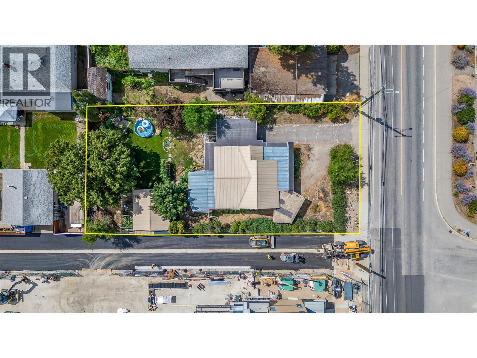  425 Leathead Road, Kelowna