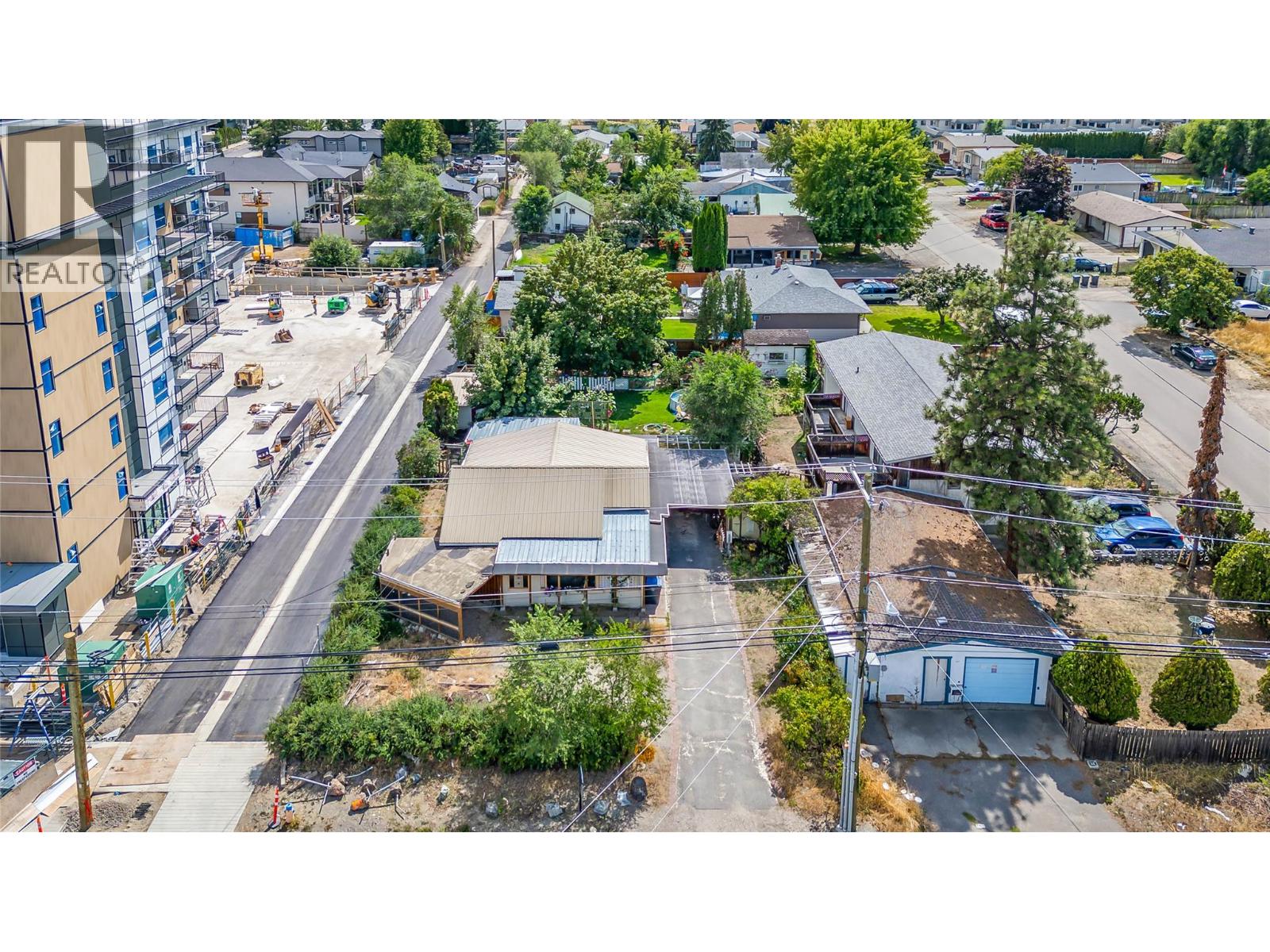  425 Leathead Road, Kelowna