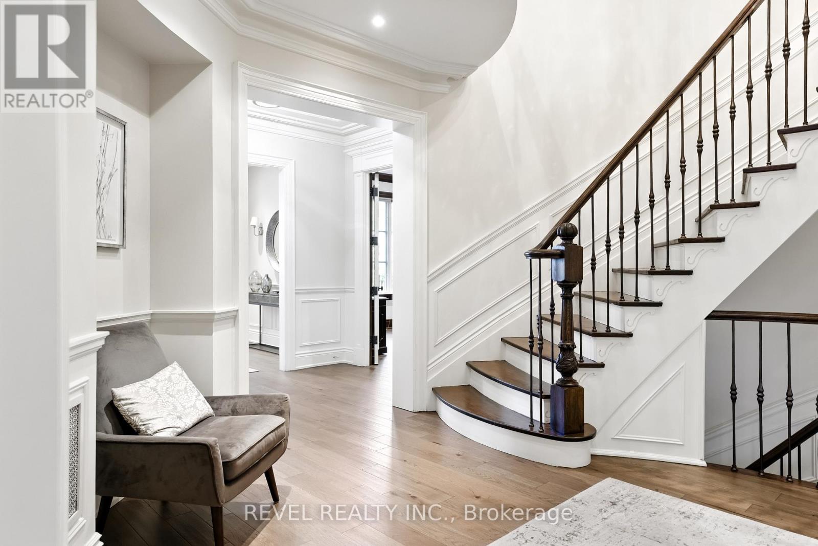 Photo 16 of 208 Carmichael Avenue, Toronto ON