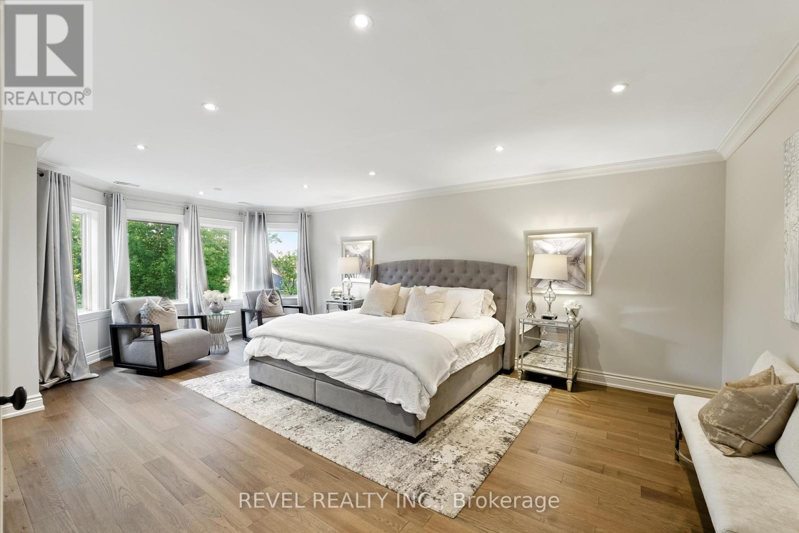 Photo 18 of 208 Carmichael Avenue, Toronto ON