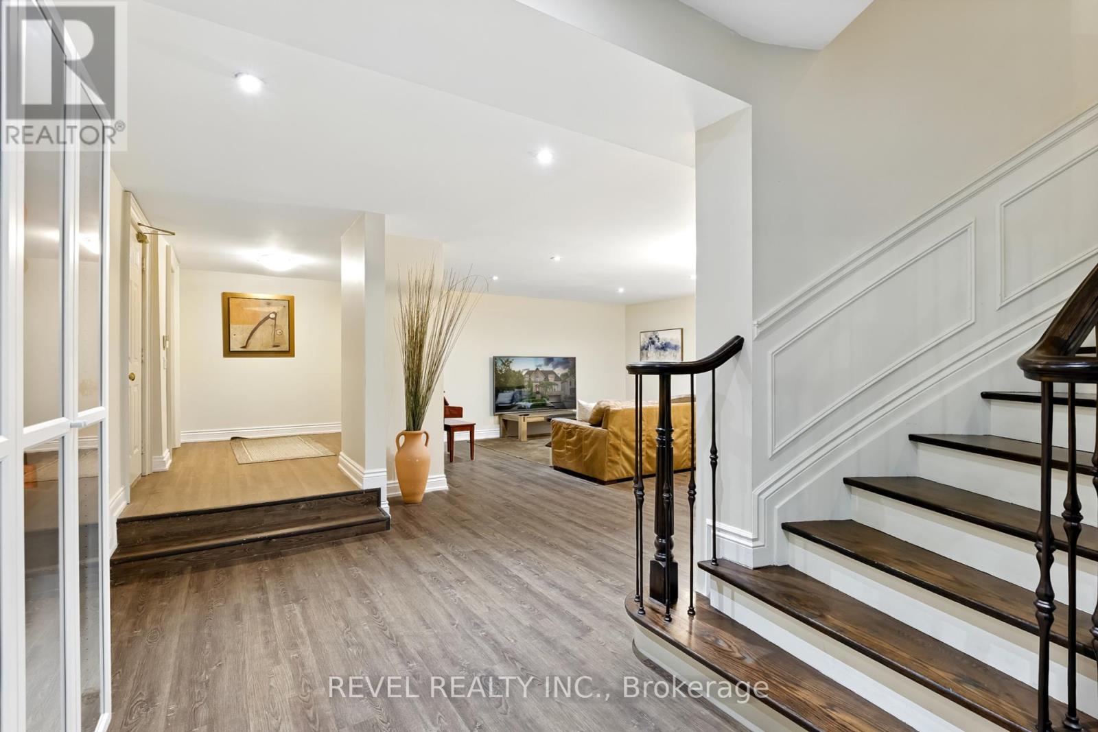 Photo 13 of 208 Carmichael Avenue, Toronto ON