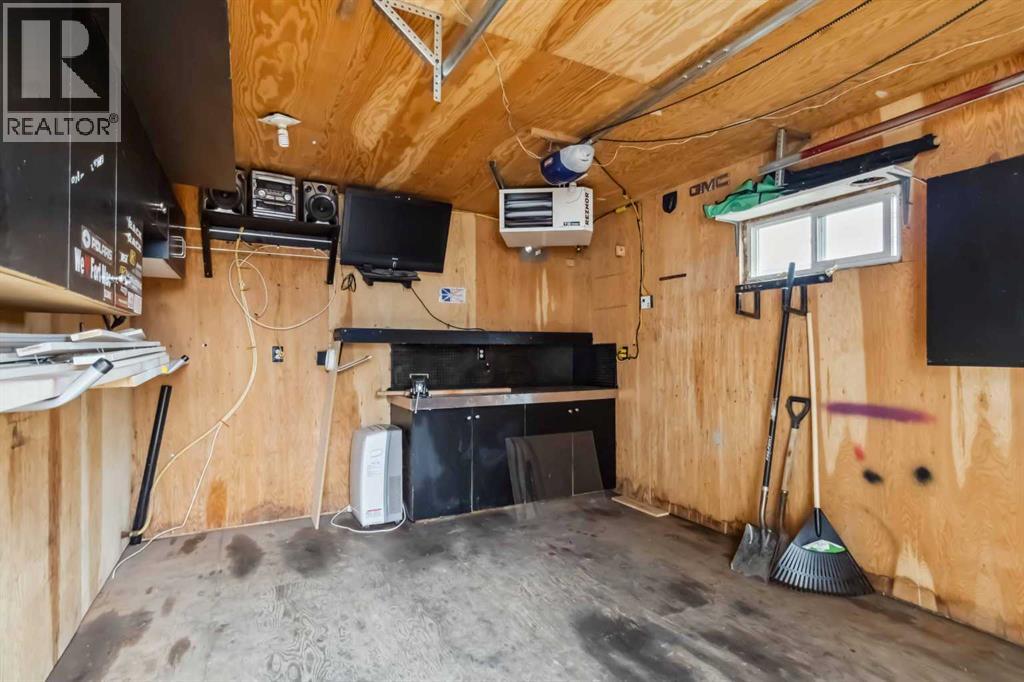 Photo 35 of 181 Mitchell Drive, Fort Mcmurray AB