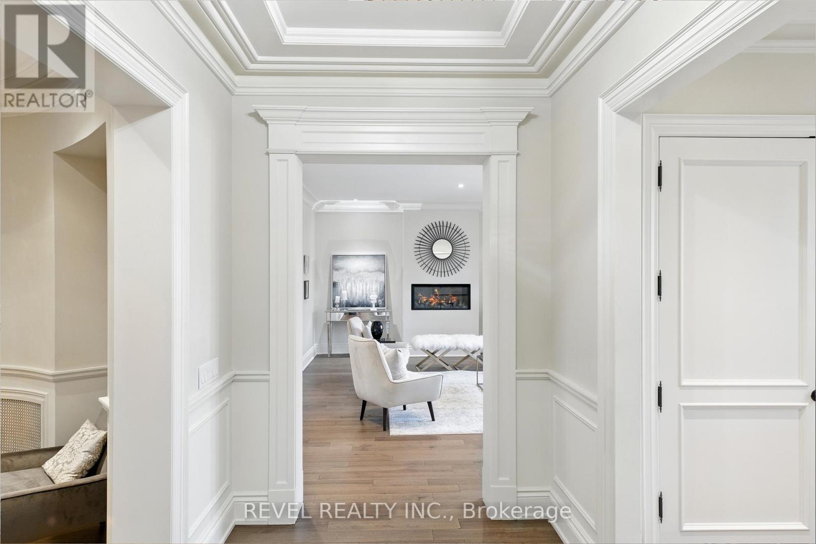 Photo 7 of 208 Carmichael Avenue, Toronto ON