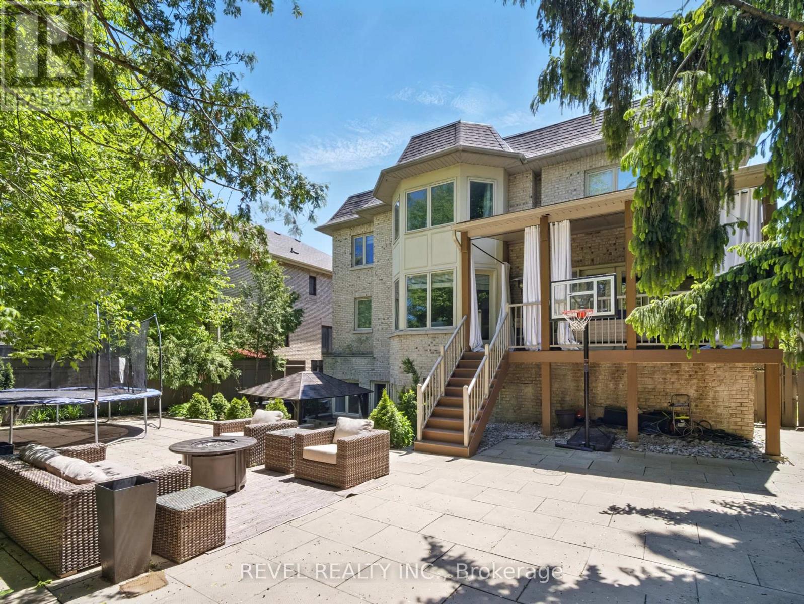 Photo 11 of 208 Carmichael Avenue, Toronto ON