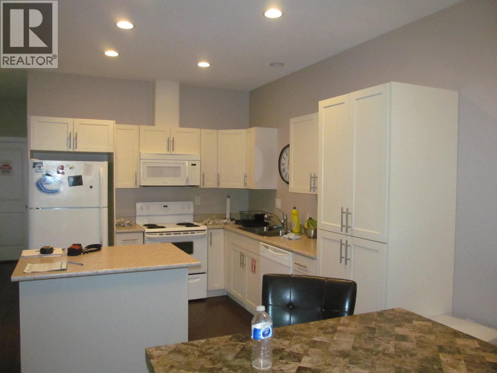 710 / 708 105A Street, Dawson Creek