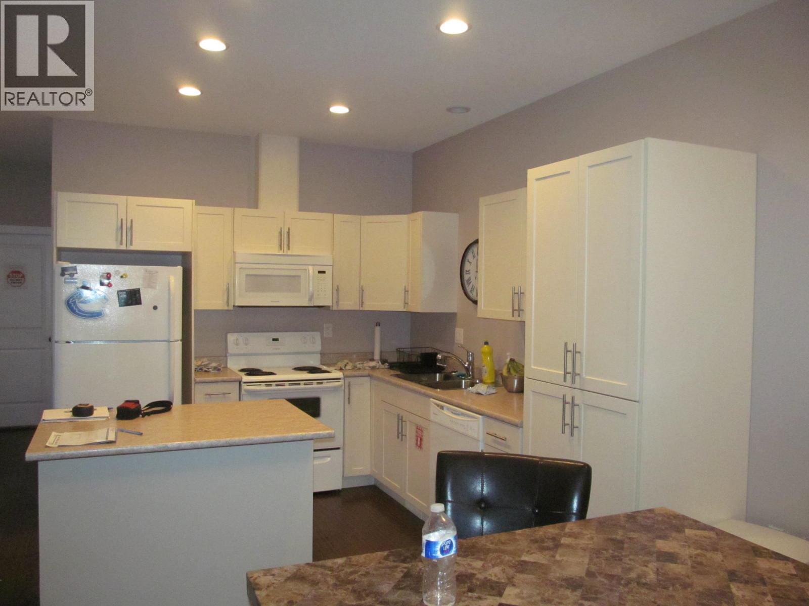 710 / 708 105A Street, Dawson Creek