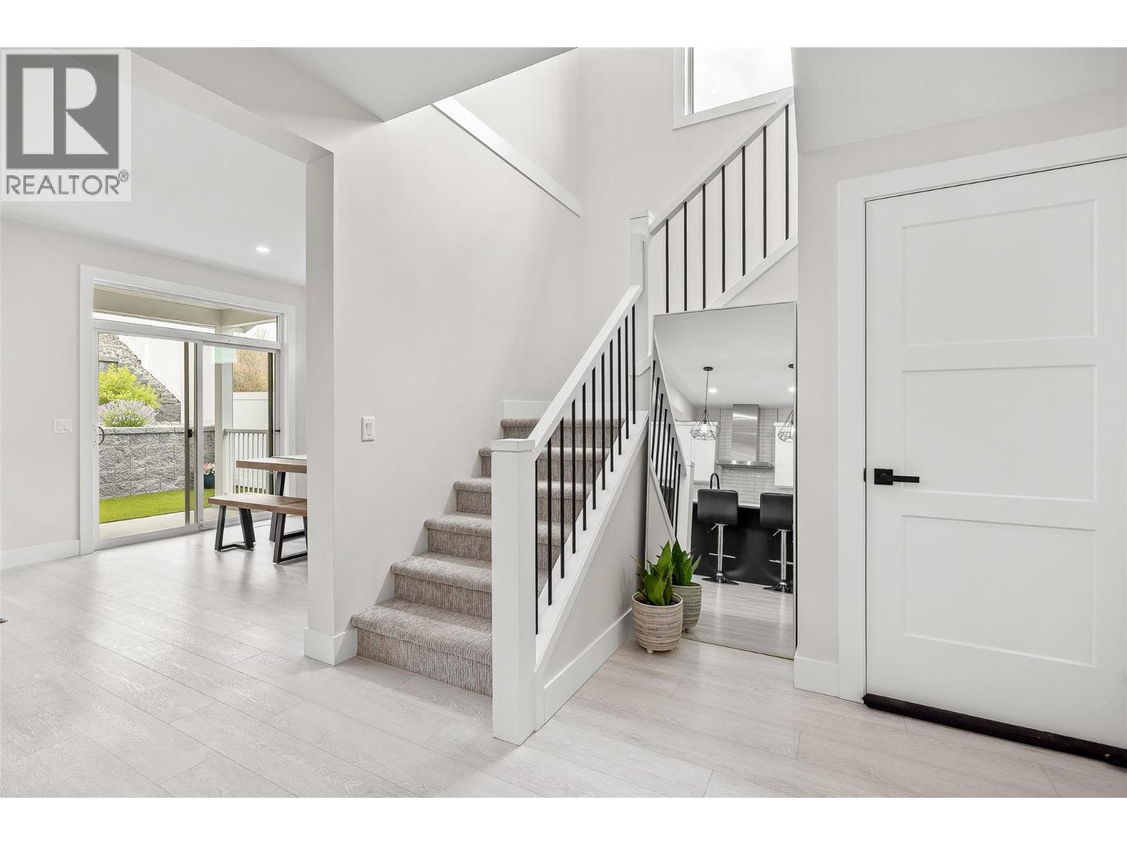  3329 Hawks Crescent, West Kelowna