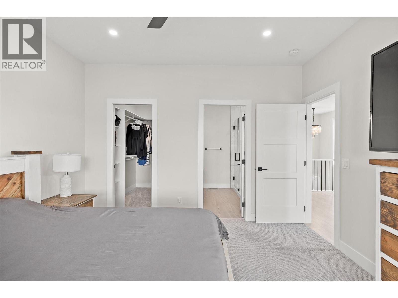  3329 Hawks Crescent, West Kelowna