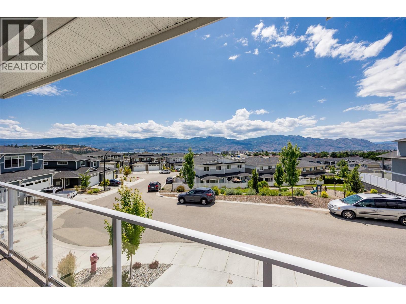  3329 Hawks Crescent, West Kelowna