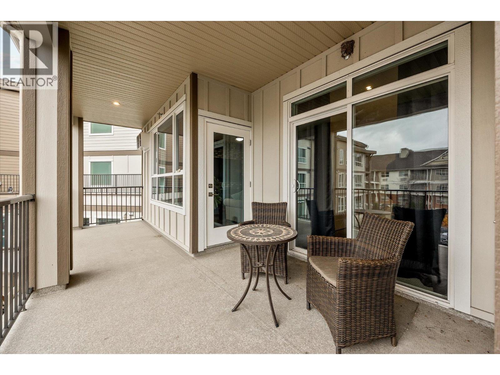 216 3090 Burtch Road, Kelowna