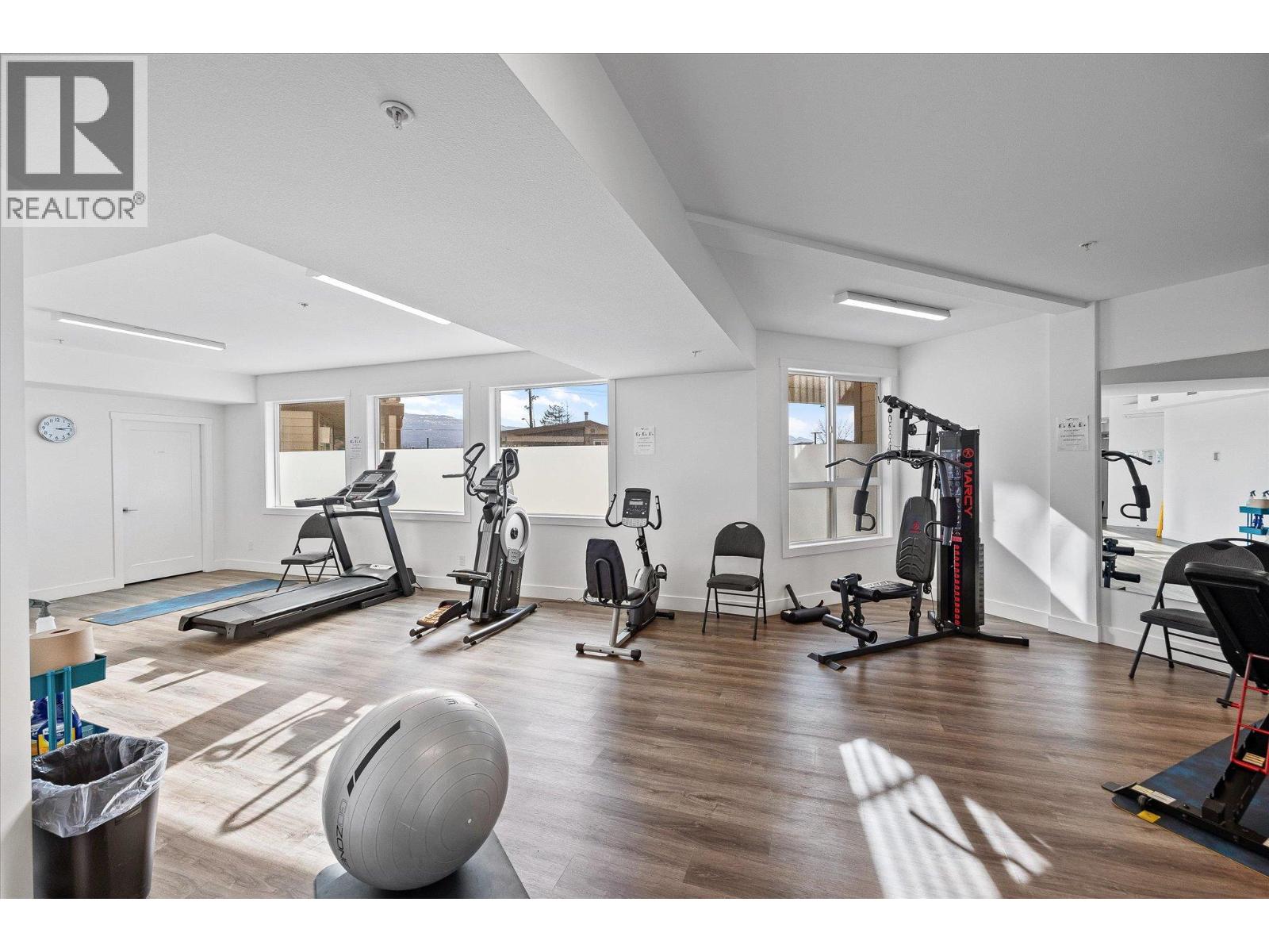 216 3090 Burtch Road, Kelowna