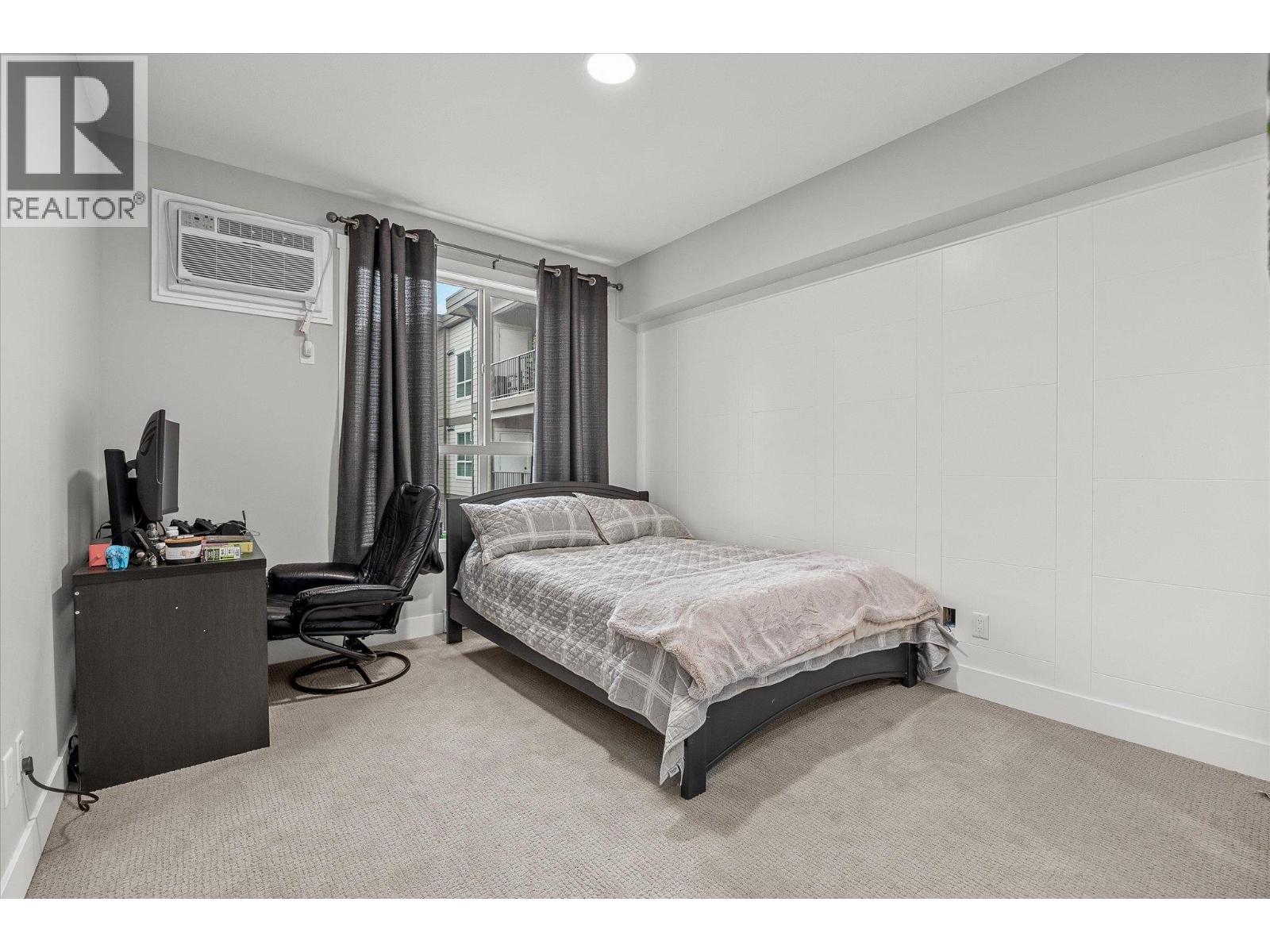 216 3090 Burtch Road, Kelowna