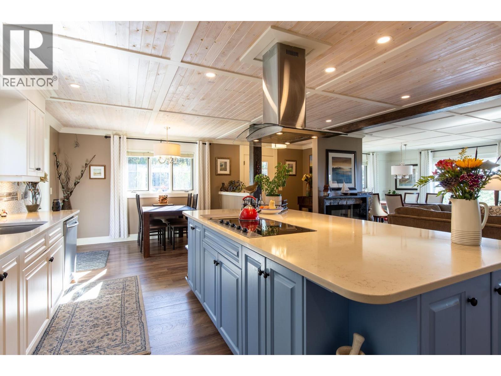 205 Peregrine Court, Osoyoos