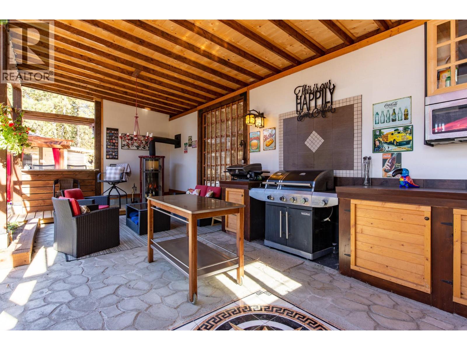 205 Peregrine Court, Osoyoos