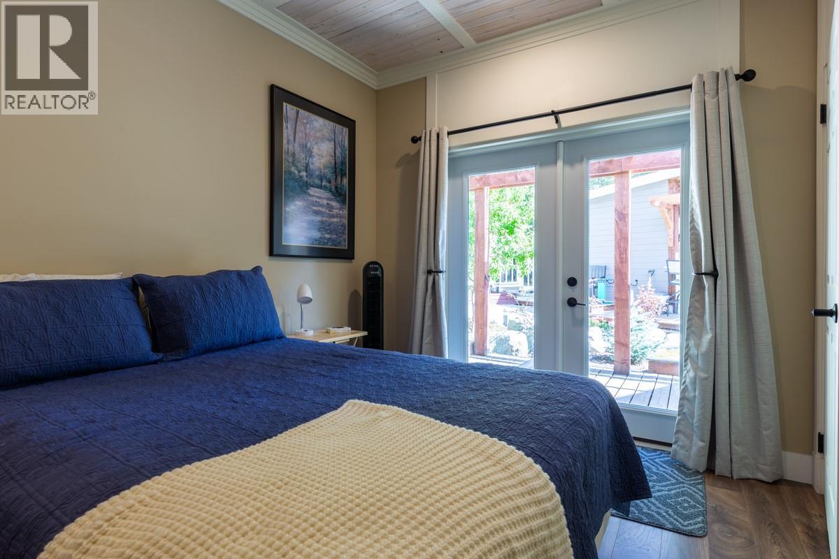 205 Peregrine Court, Osoyoos