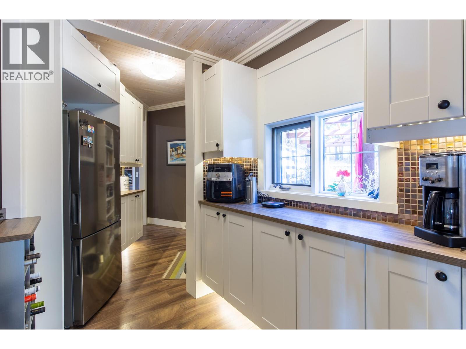 205 Peregrine Court, Osoyoos