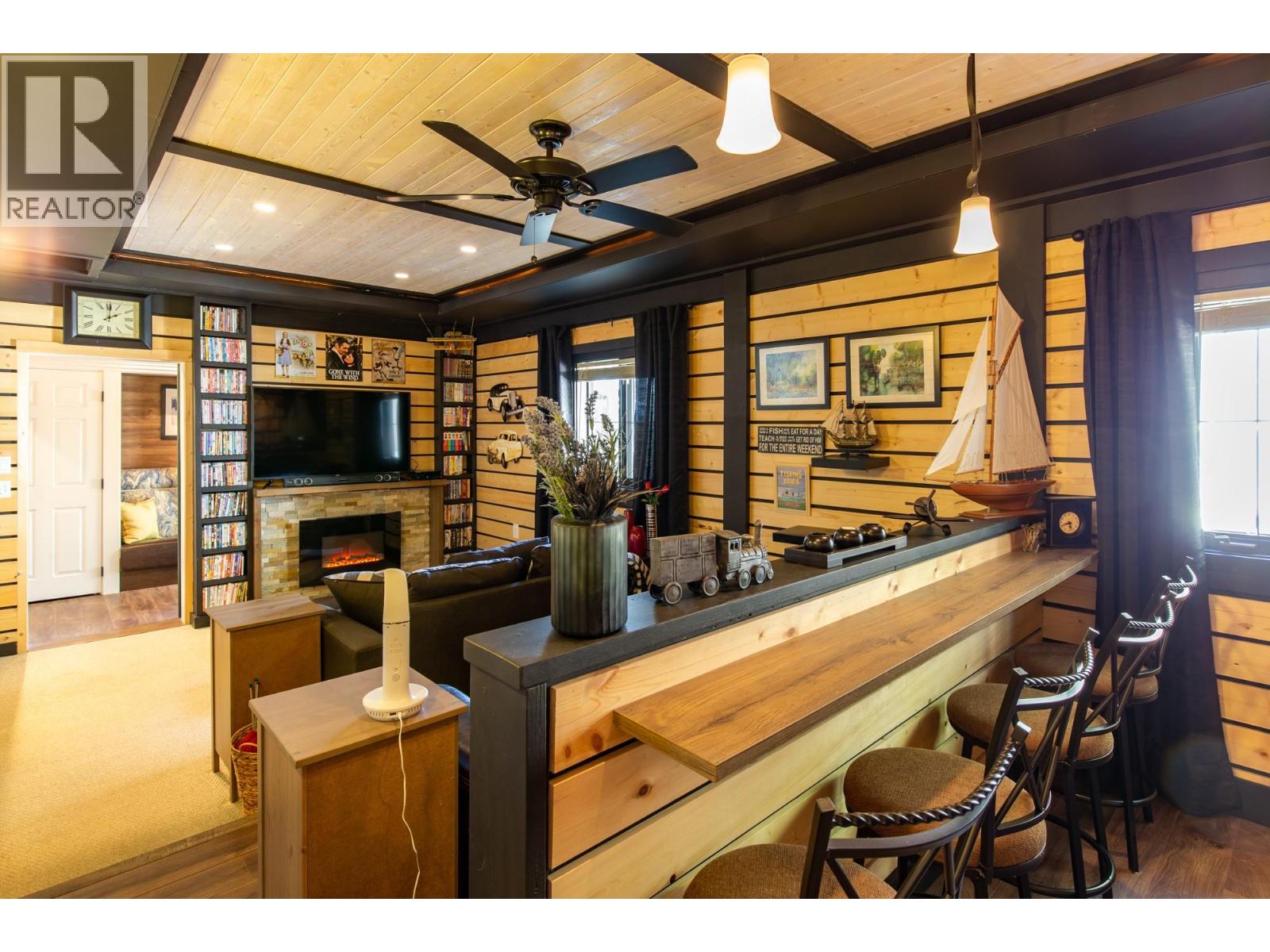 205 Peregrine Court, Osoyoos