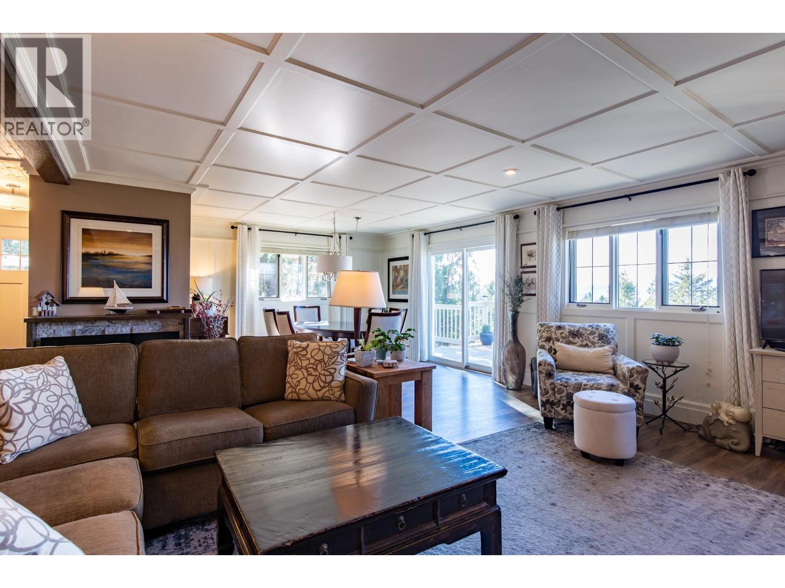 205 Peregrine Court, Osoyoos