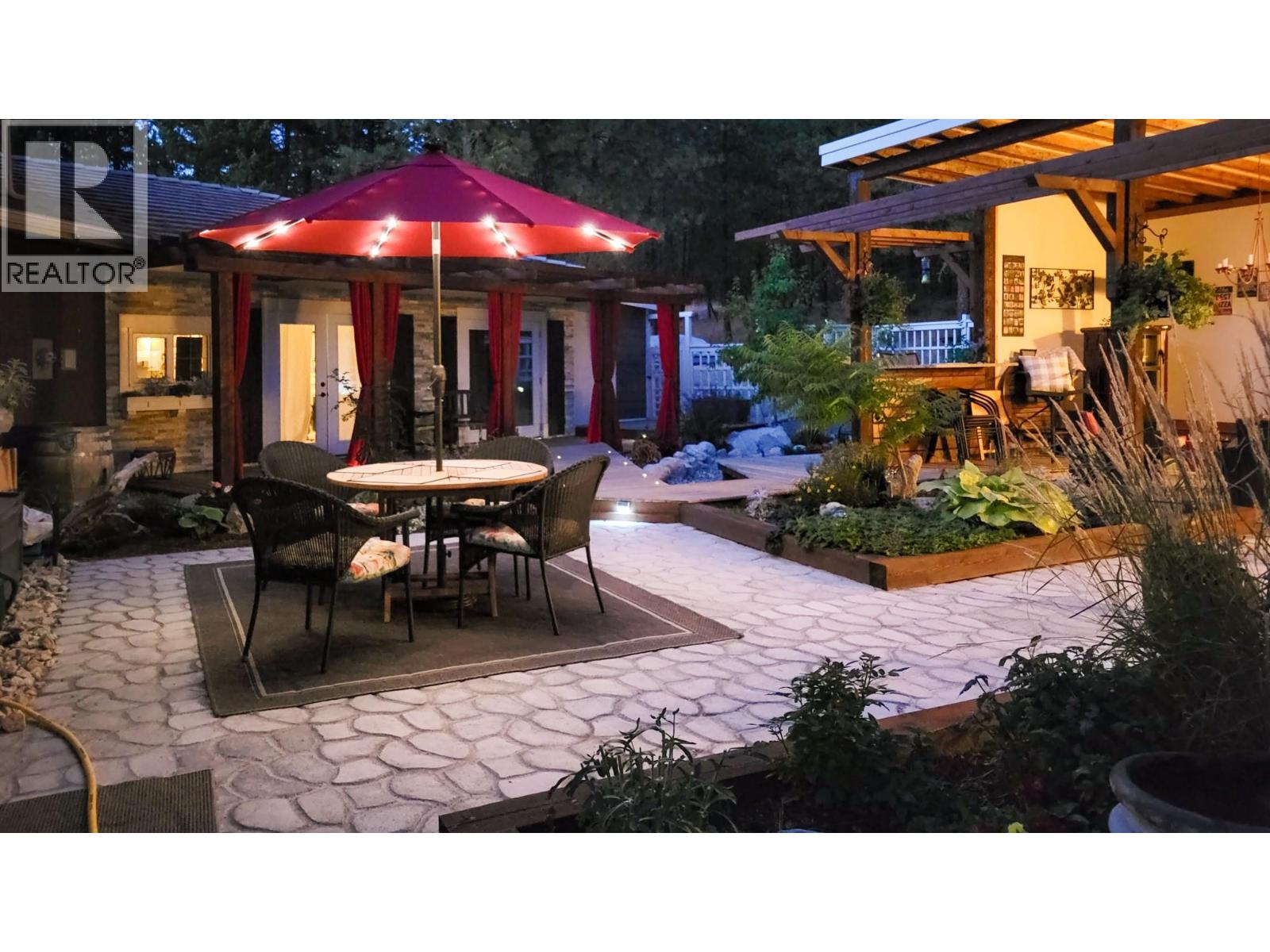 205 Peregrine Court, Osoyoos