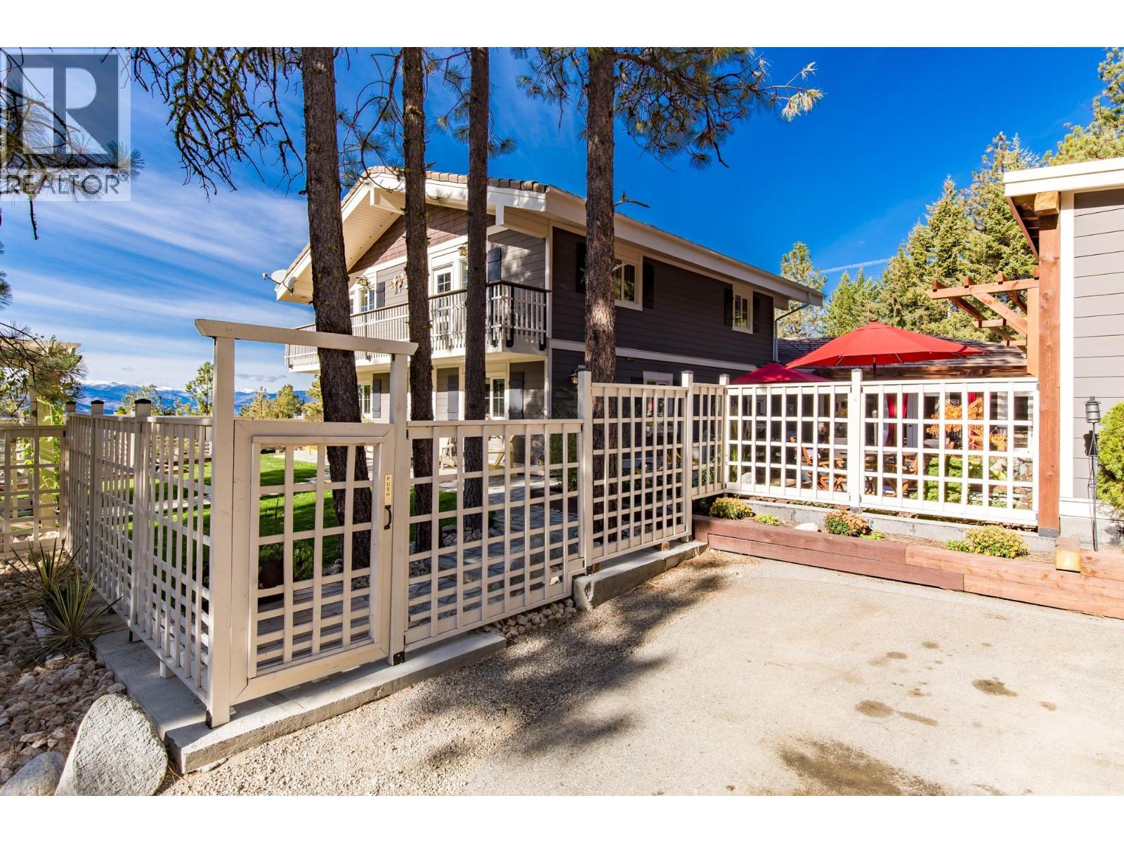205 Peregrine Court, Osoyoos