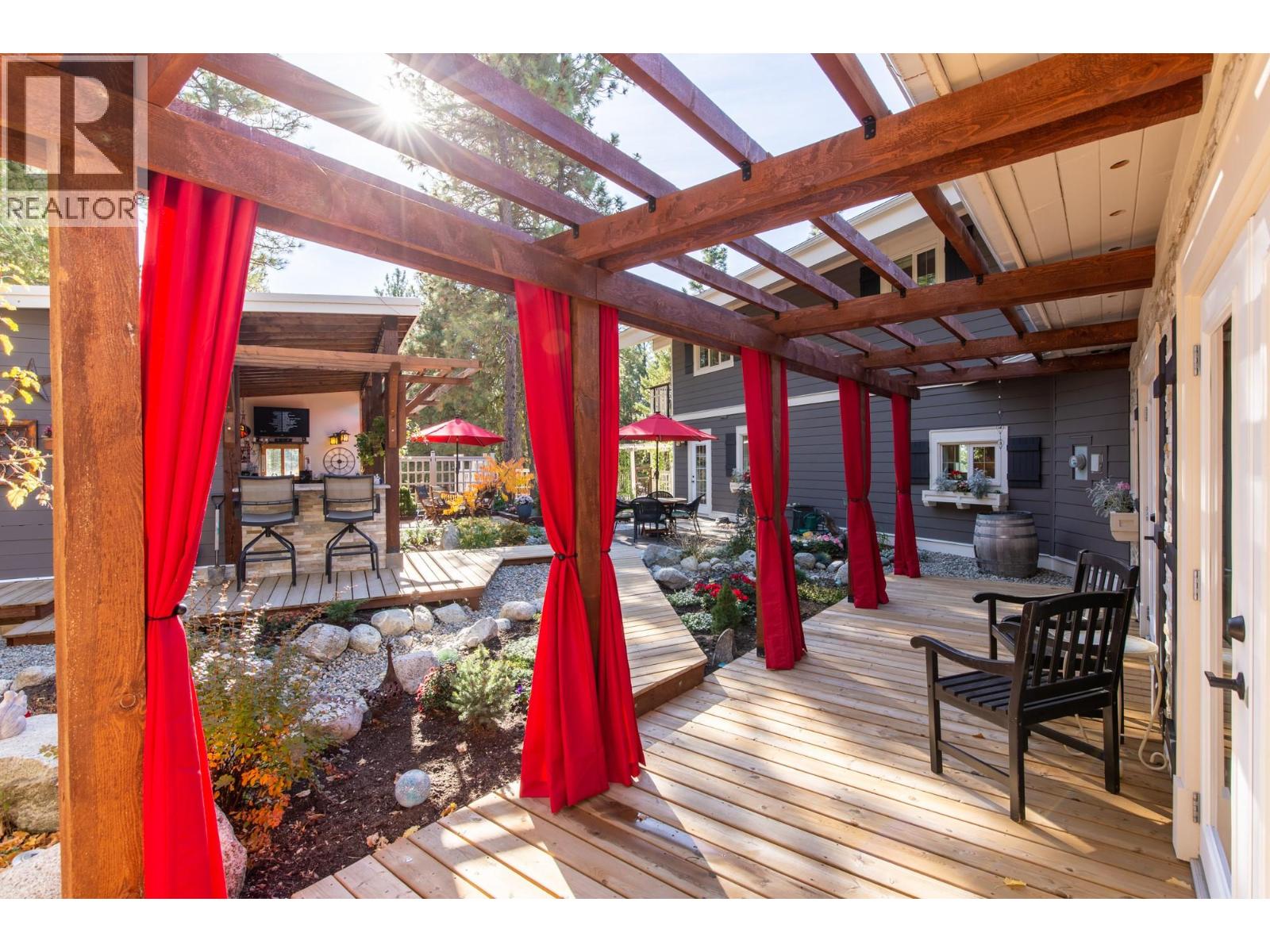 205 Peregrine Court, Osoyoos