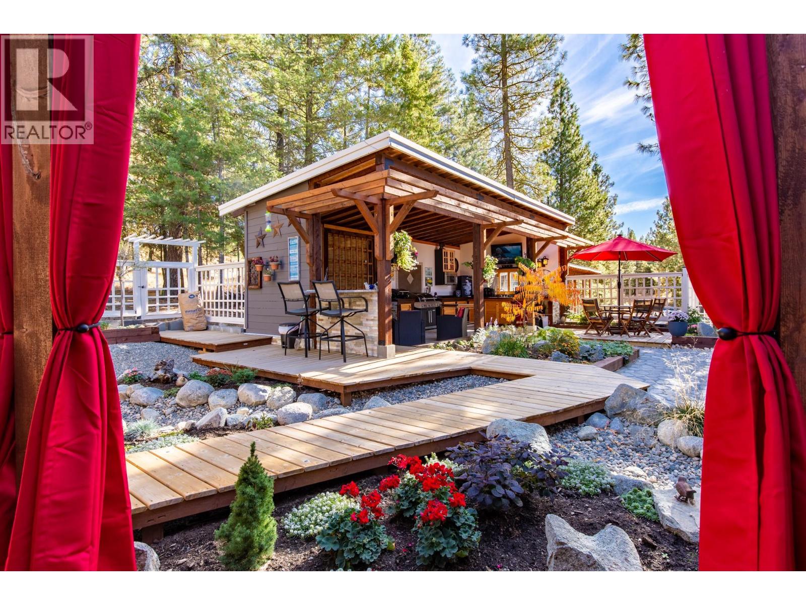 205 Peregrine Court, Osoyoos