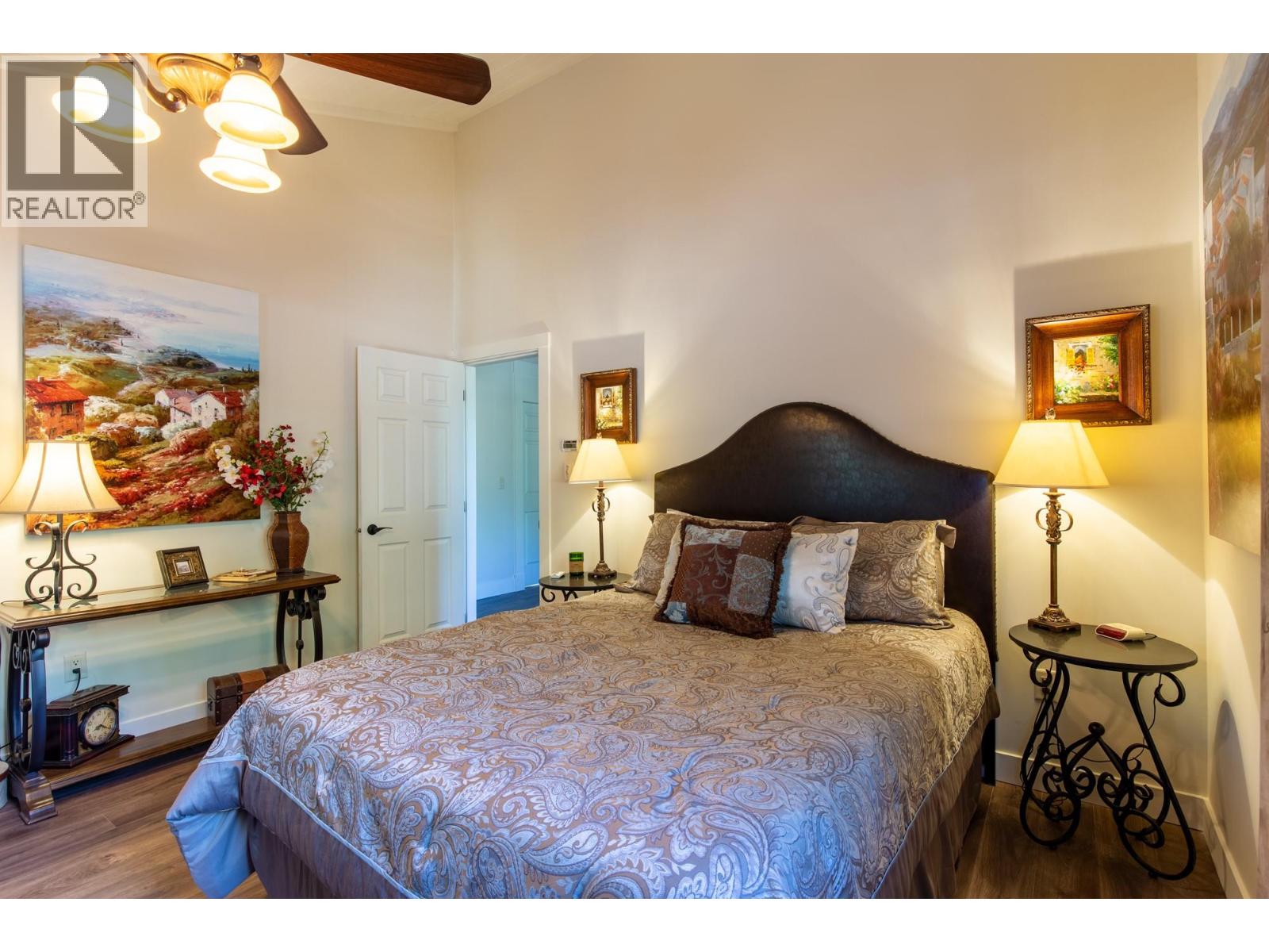 205 Peregrine Court, Osoyoos