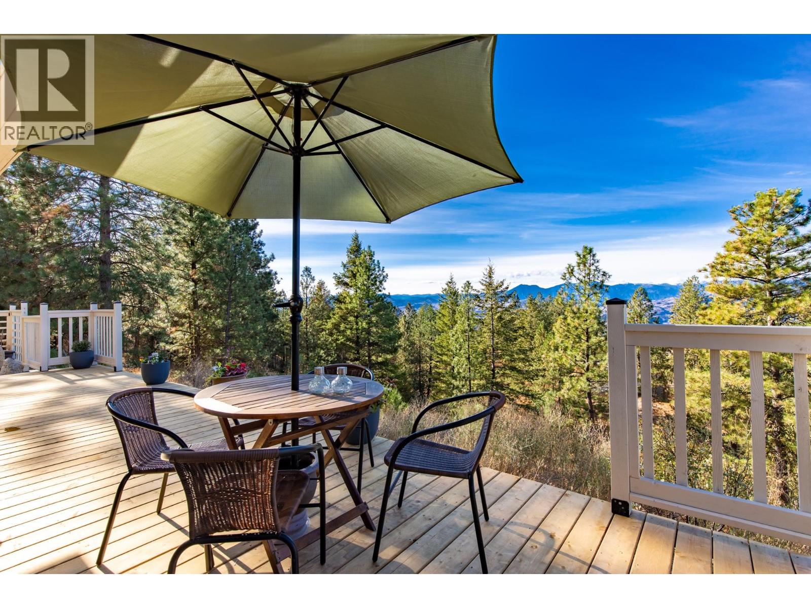 205 Peregrine Court, Osoyoos