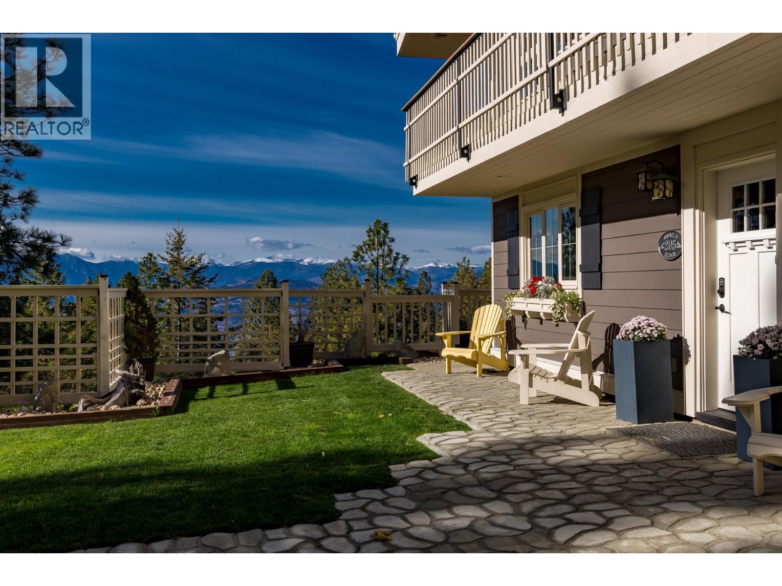 205 Peregrine Court, Osoyoos