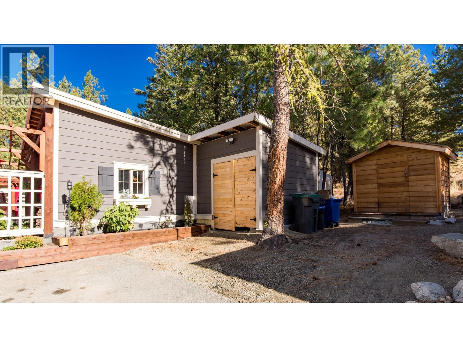 205 Peregrine Court, Osoyoos