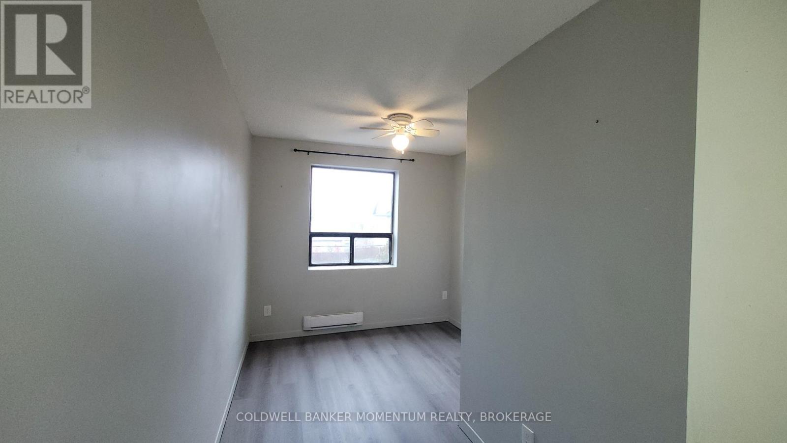 Photo 26 of 3352 Lake Shore Boulevard W, Toronto ON