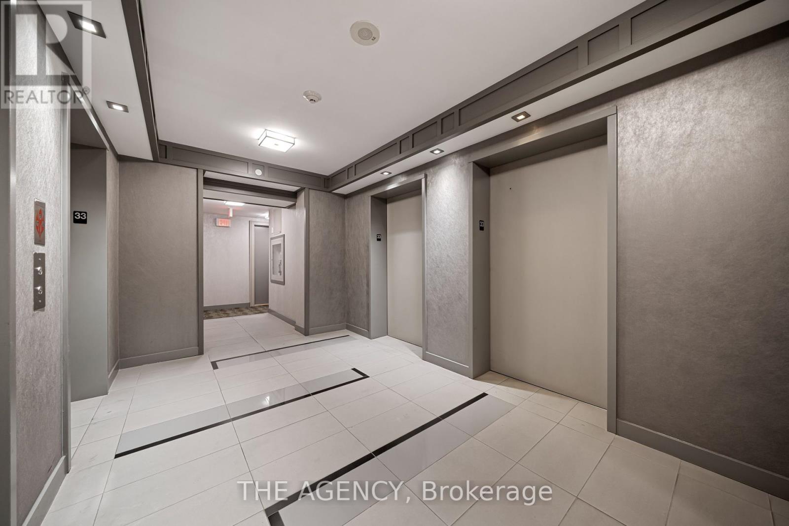Photo 12 of 3309 56 Annie Craig Drive, Toronto ON