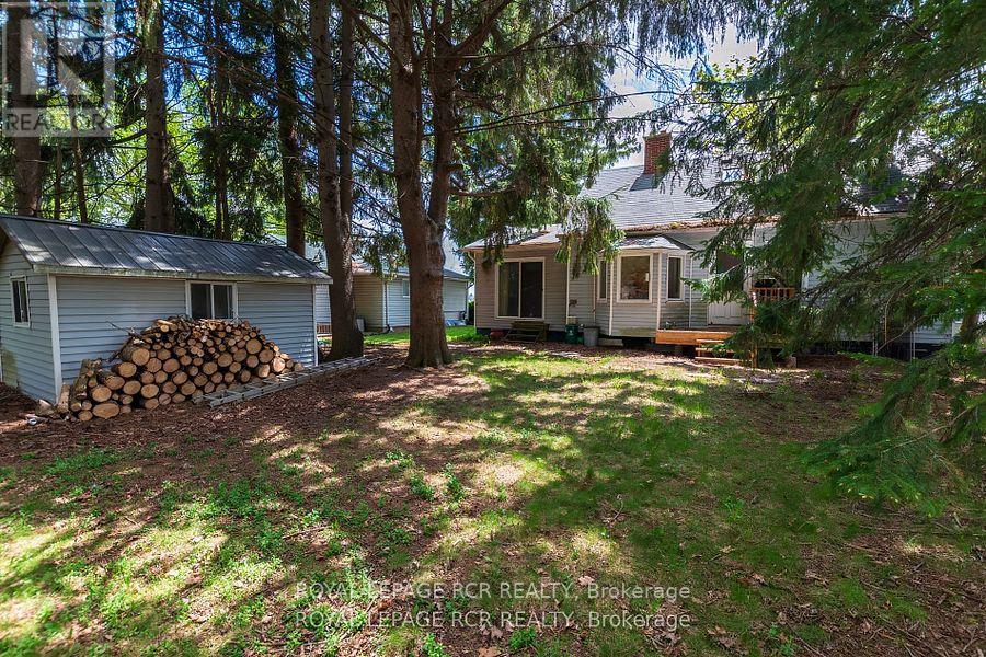 Photo 3 of 325 Broadway, Orangeville ON
