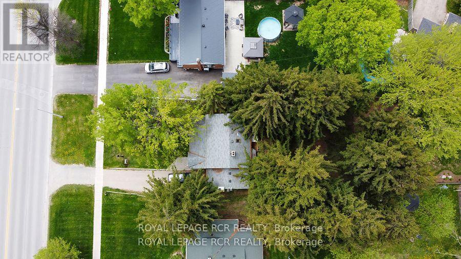 Photo 6 of 325 Broadway, Orangeville ON