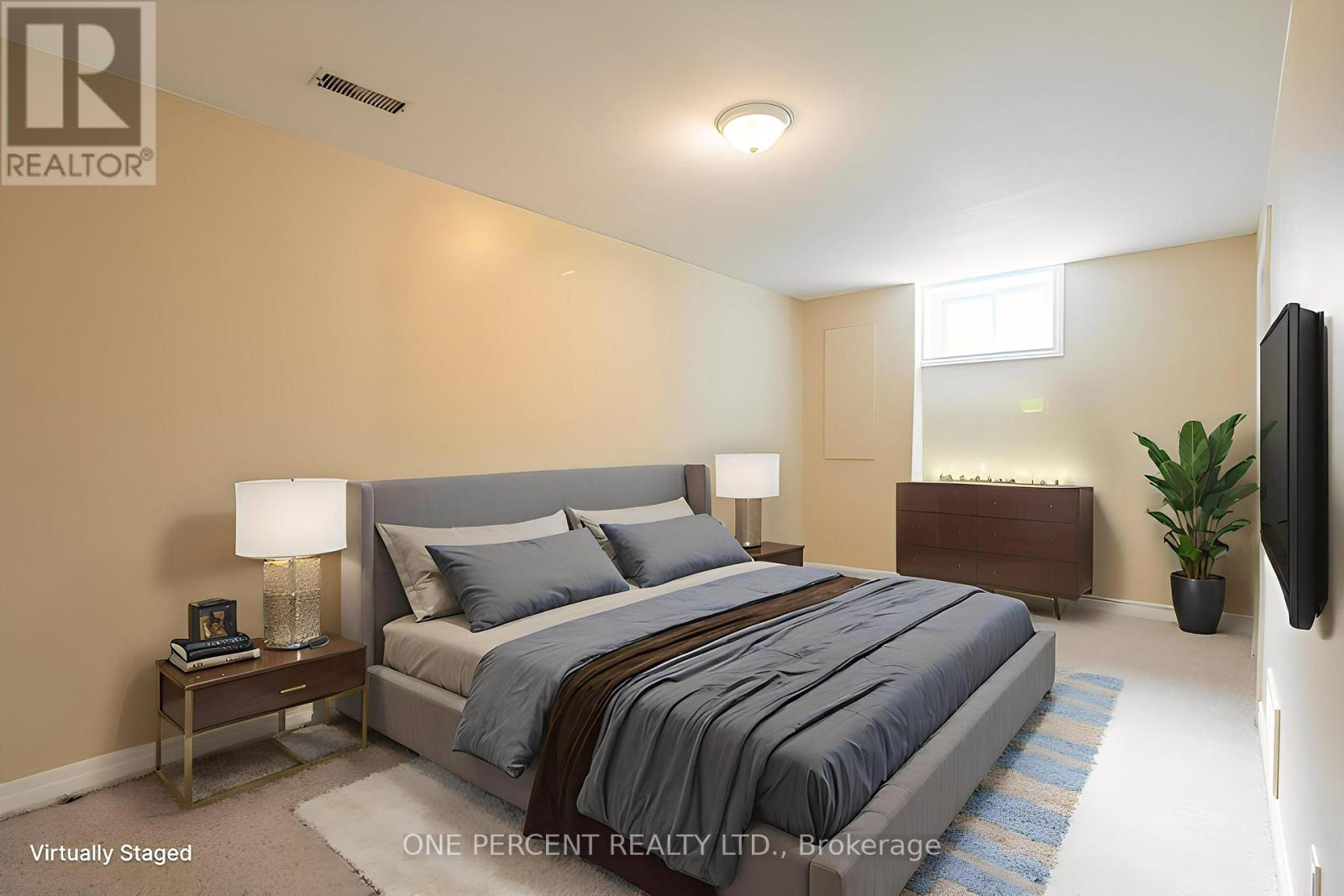 Photo 7 of 696 Peele Boulevard, Burlington ON