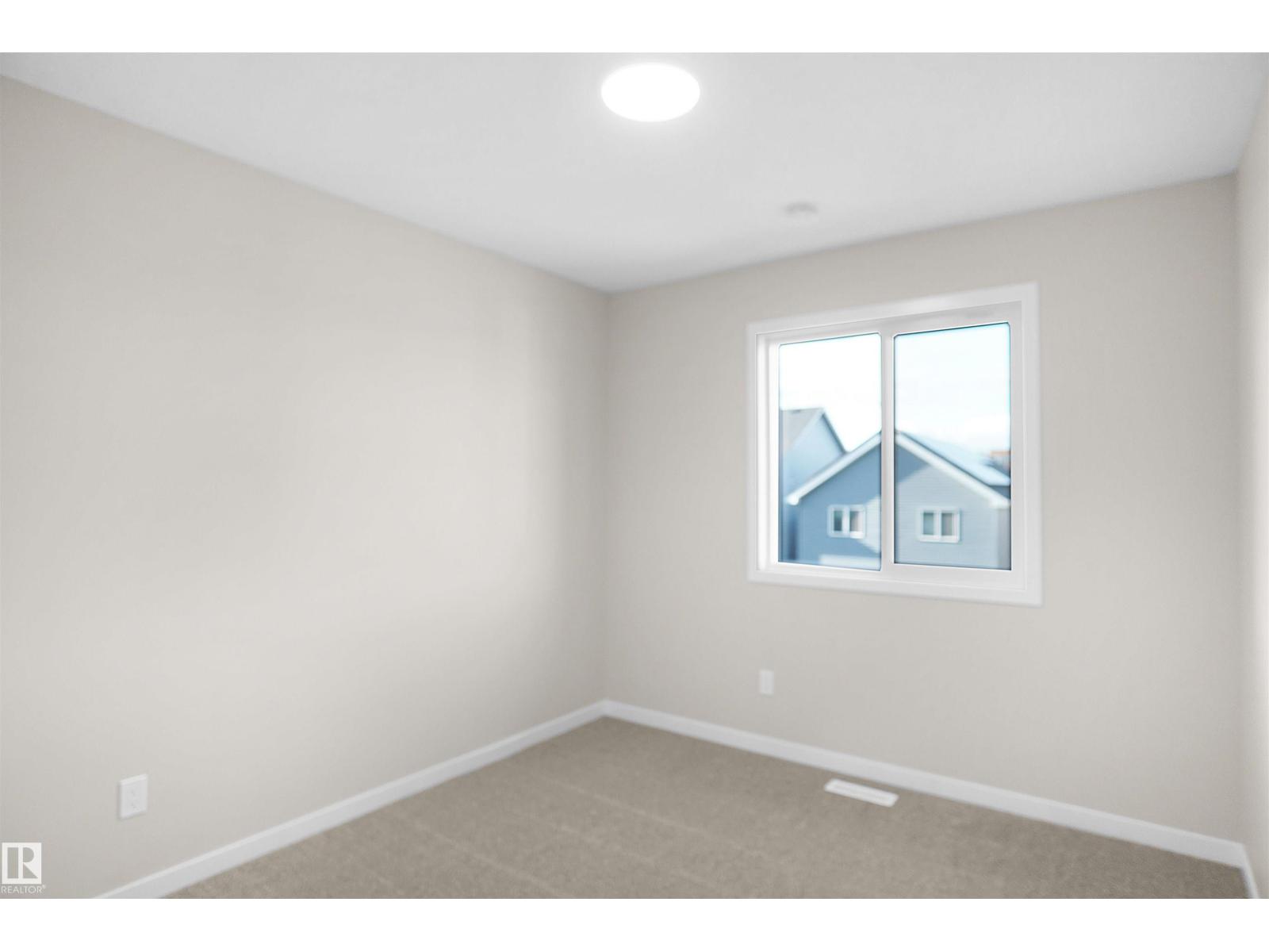 Photo 22 of 22926 95 A Av Nw, Edmonton AB