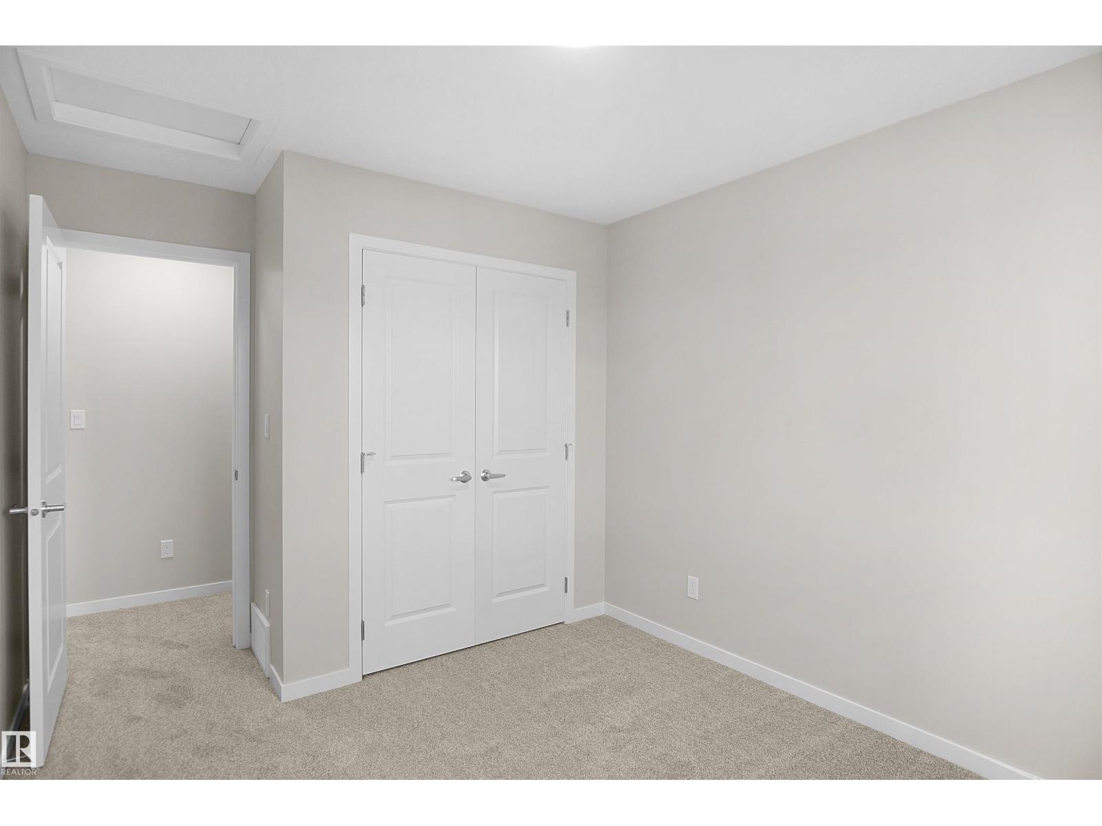 Photo 1 of 22926 95 A Av Nw, Edmonton AB