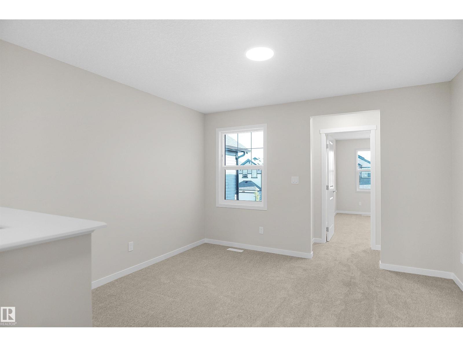 Photo 13 of 22926 95 A Av Nw, Edmonton AB