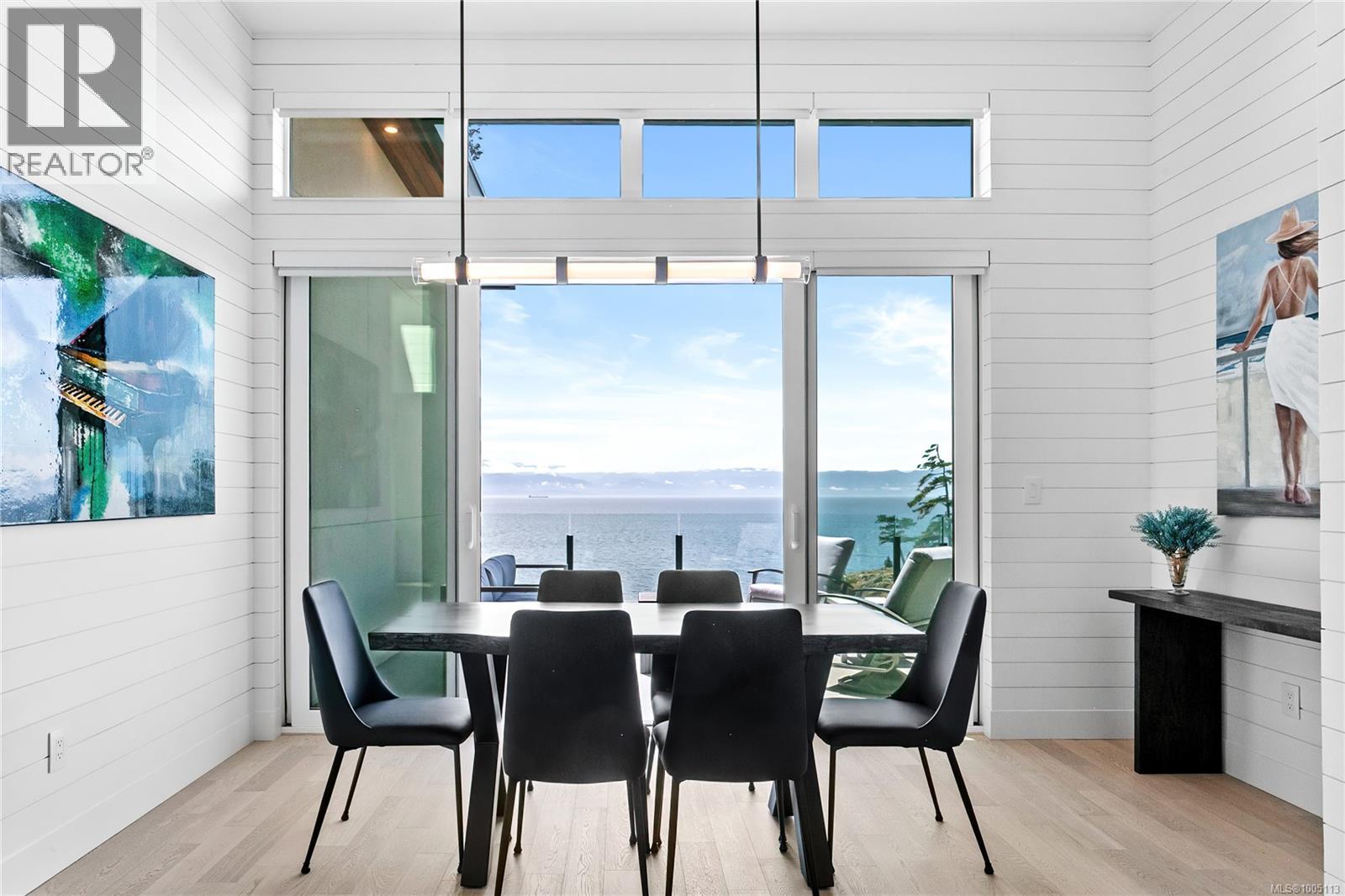 7510 Ocean Park Pl, Sooke