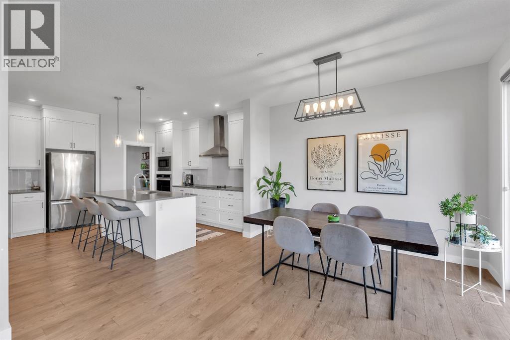 Photo 32 of 73 Calhoun Crescent Ne, Calgary AB