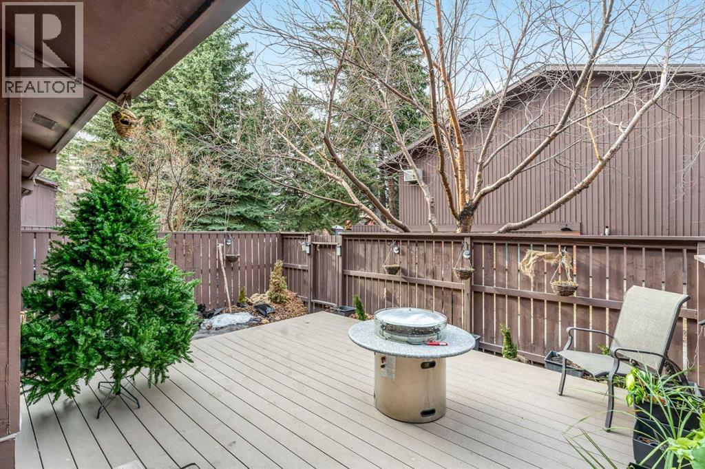 Single Family House for Sale in   Oakmoor Drive SW Palliser Calgary 