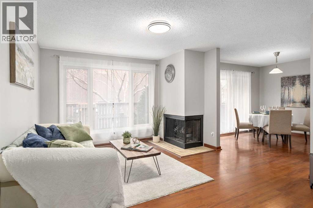 Single Family House for Sale in   Oakmoor Drive SW Palliser Calgary 