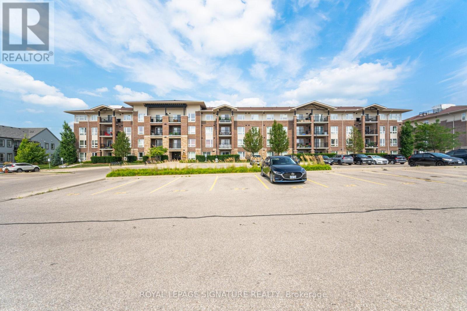 Photo 1 of 111 67 Kingsbury Square, Guelph ON