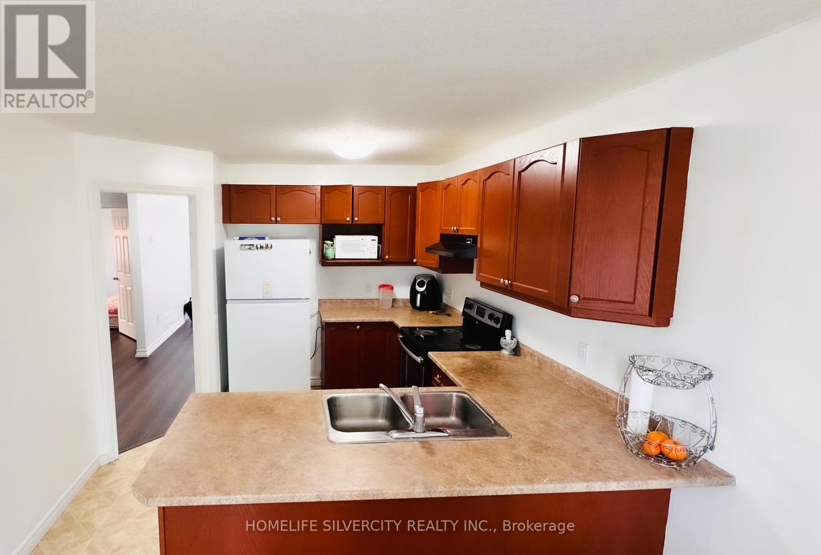 Photo 7 of 246 Mcmahen Street, London East ON