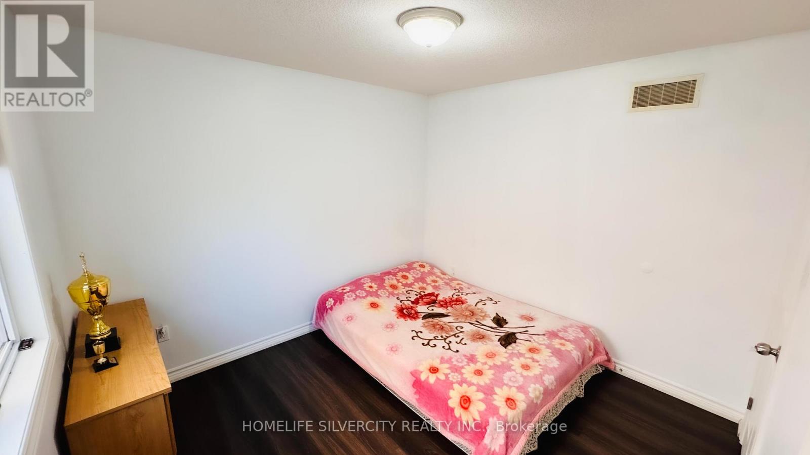 Photo 22 of 246 Mcmahen Street, London East ON