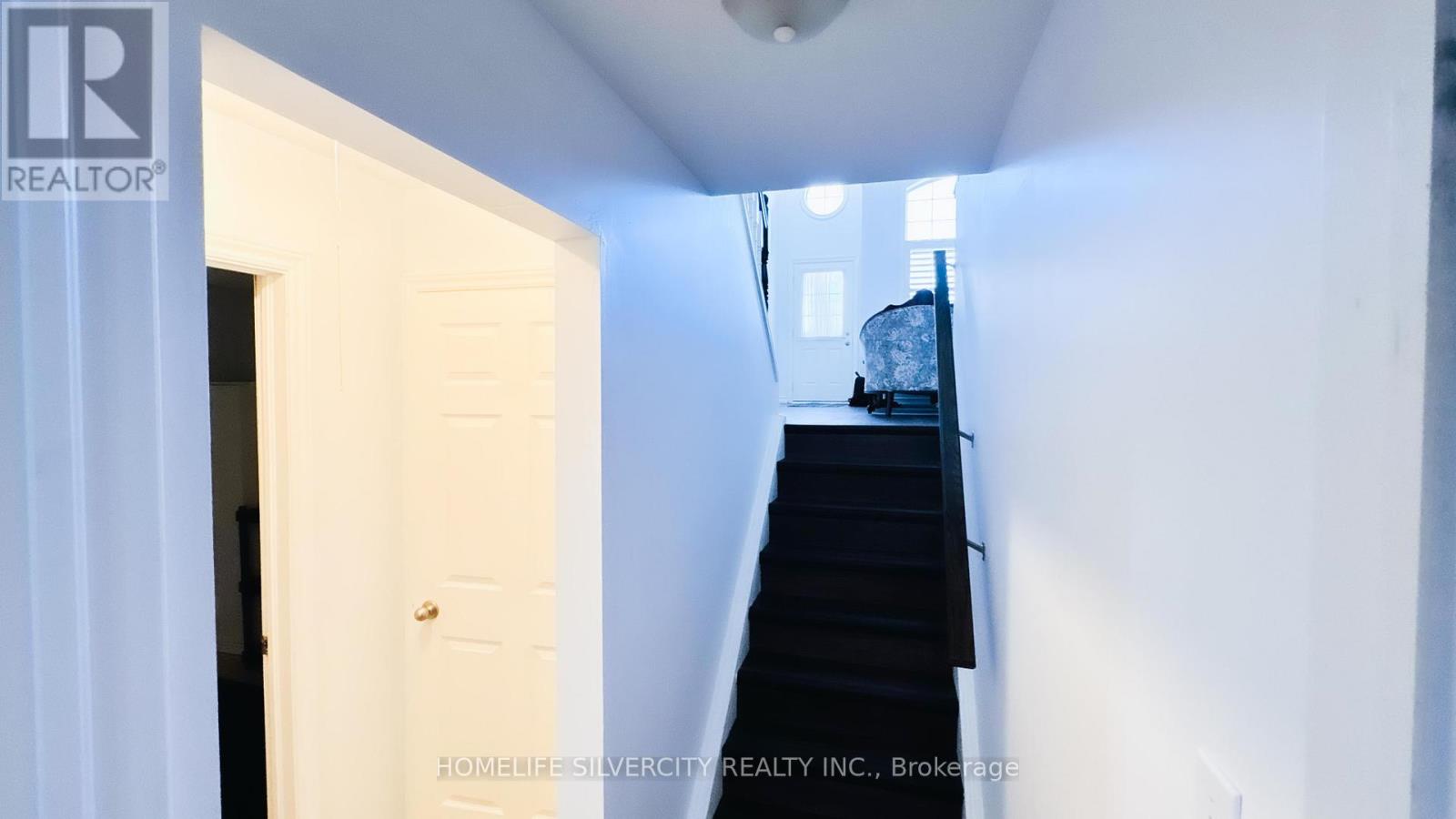 Photo 17 of 246 Mcmahen Street, London East ON
