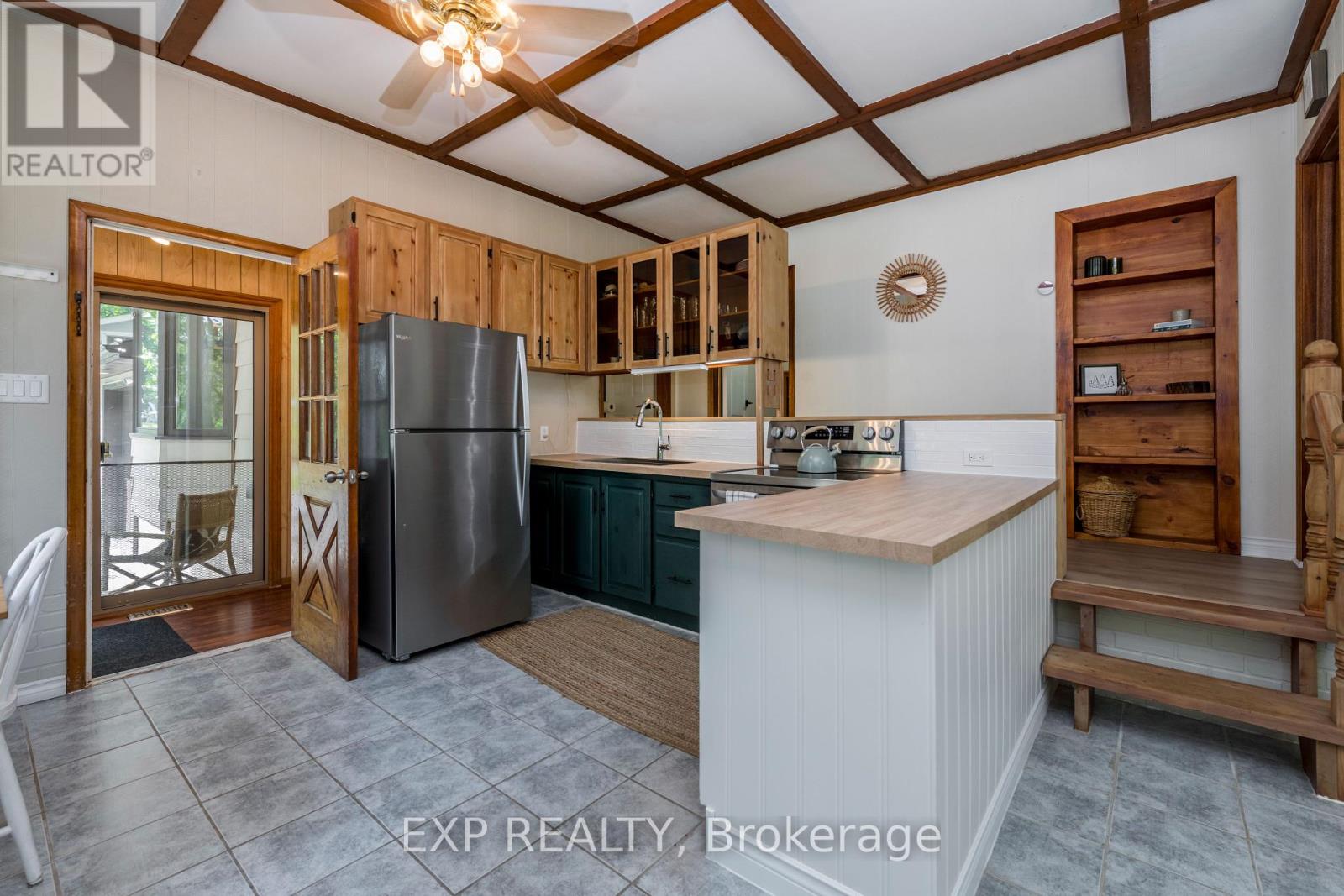 Photo 11 of 1867 Fraserburg Road, Bracebridge ON