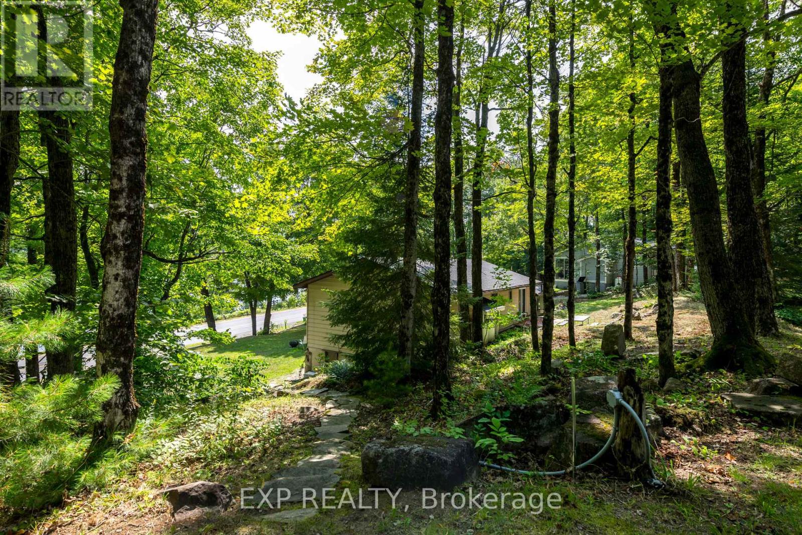 Photo 30 of 1867 Fraserburg Road, Bracebridge ON